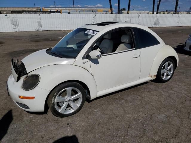 2008 Volkswagen New Beetle Triple White