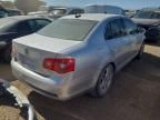 2005 Volkswagen New Jetta 2.5L Option Package 2