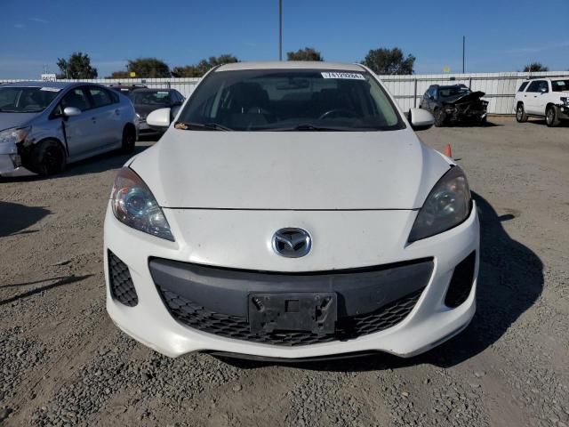 2013 Mazda 3 I