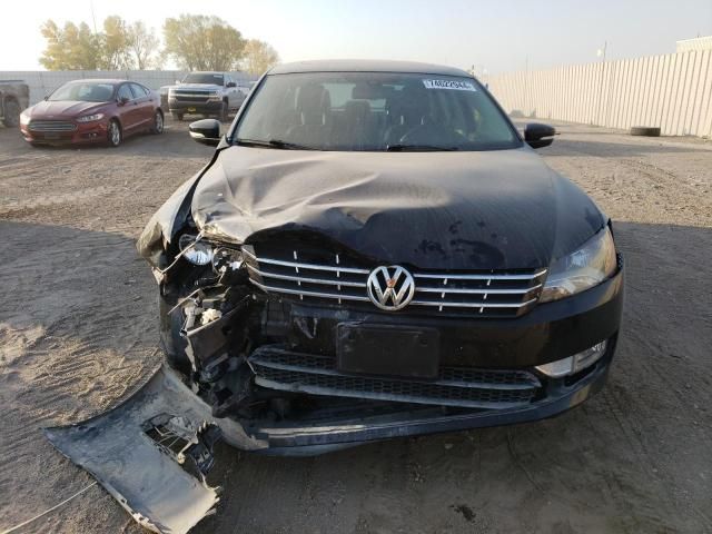 2014 Volkswagen Passat SE