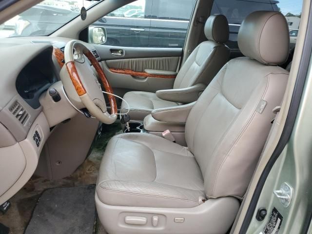 2008 Toyota Sienna XLE