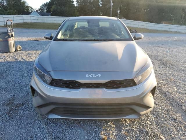 2023 KIA Forte LX