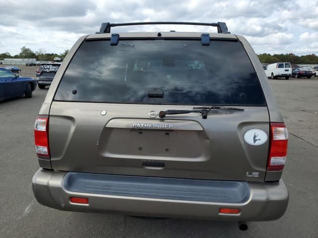 2004 Nissan Pathfinder LE