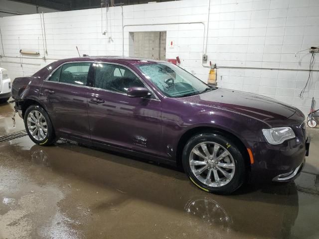 2021 Chrysler 300 Touring