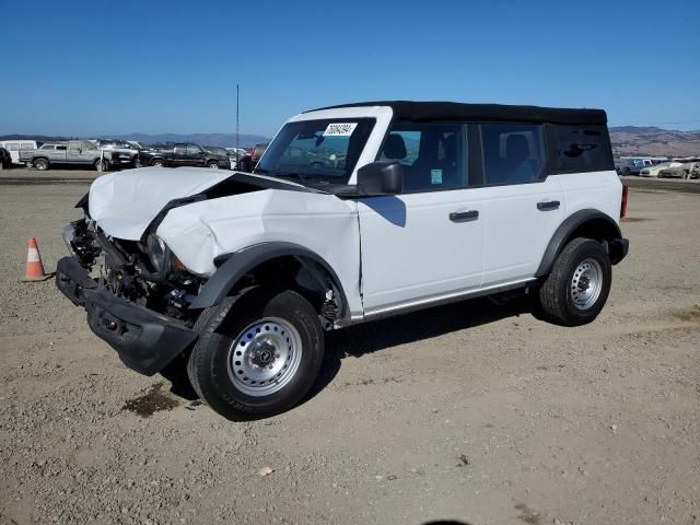 2022 Ford Bronco Base