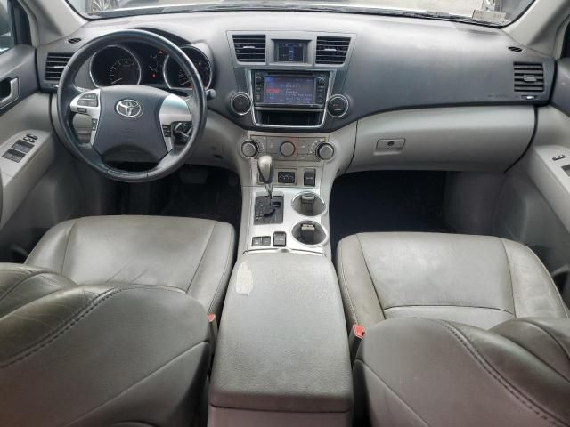 2013 Toyota Highlander Base