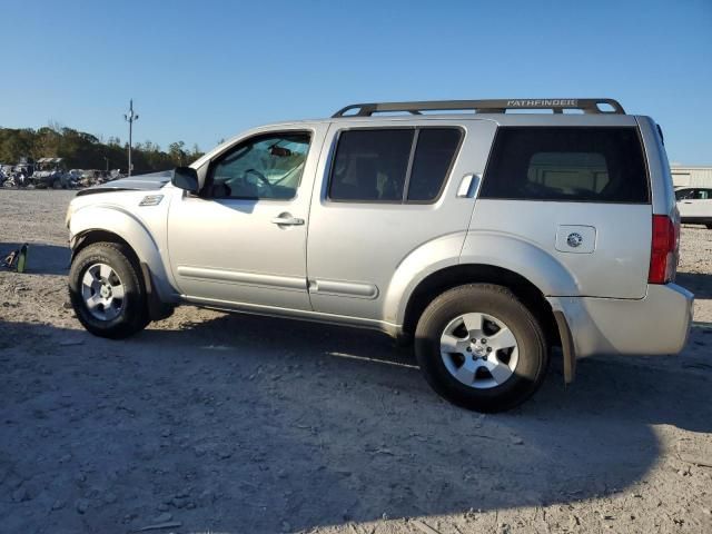 2006 Nissan Pathfinder LE