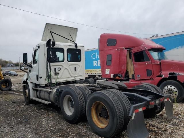 2022 Freightliner Cascadia 126