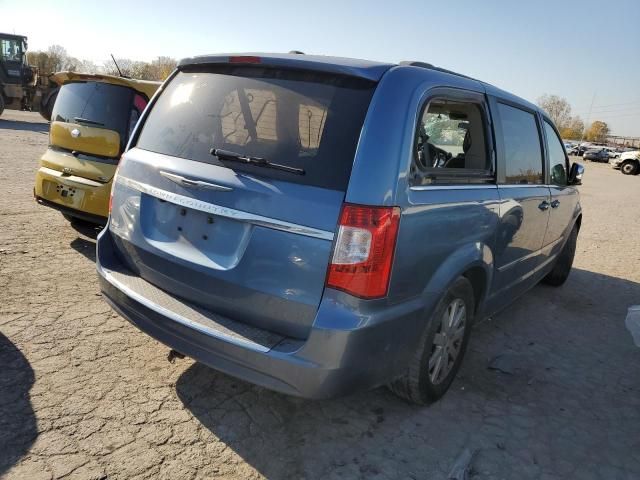 2011 Chrysler Town & Country Touring L