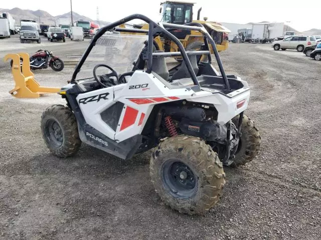 2022 Polaris RZR 200 EFI