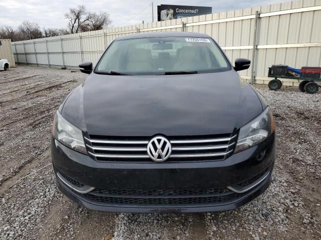 2013 Volkswagen Passat SE