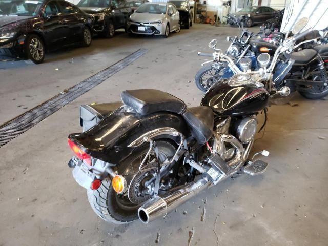 2002 Yamaha XVS1100 A