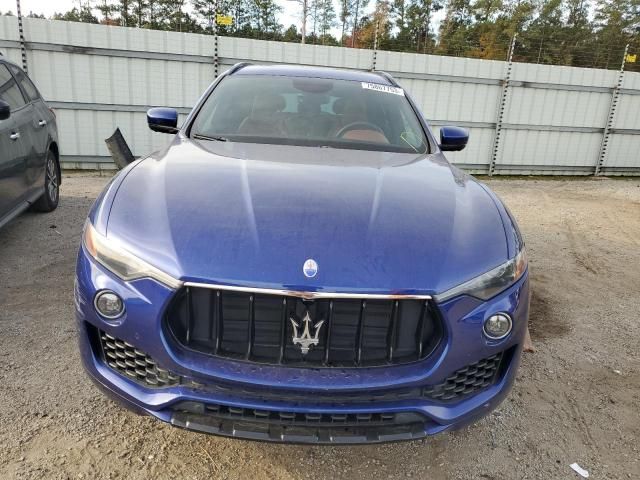 2017 Maserati Levante Sport