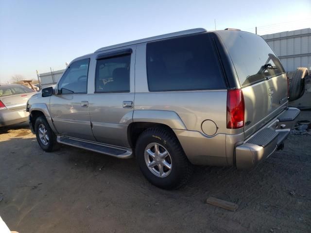 2000 Cadillac Escalade