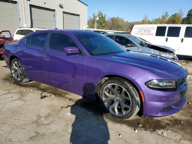 2016 Dodge Charger SXT