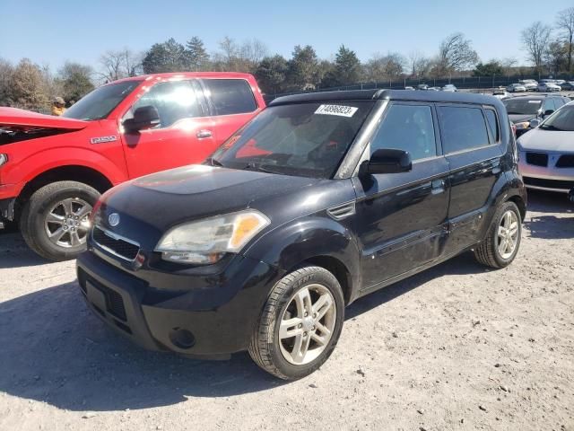 2010 KIA Soul +