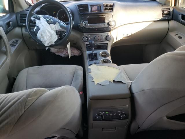 2011 Toyota Highlander Base