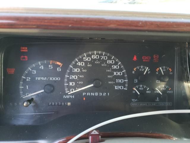 2000 Cadillac Escalade