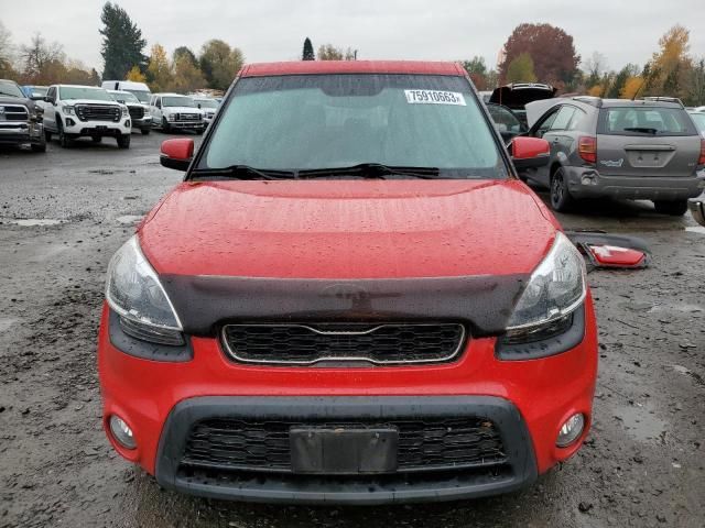 2013 KIA Soul +