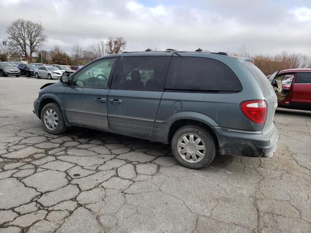 2005 Chrysler Town & Country Limited