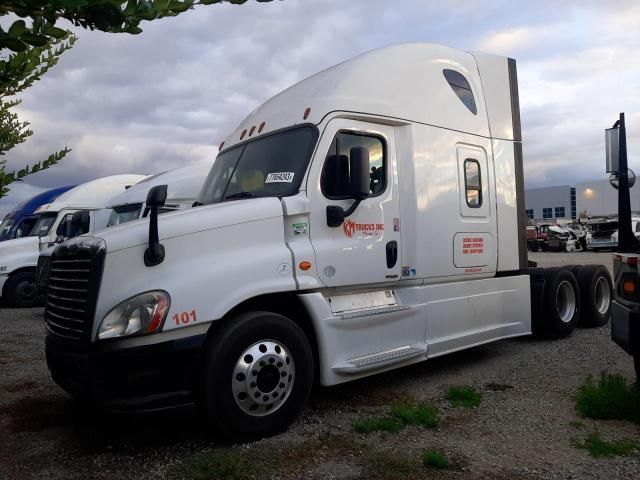 2018 Freightliner Cascadia 125