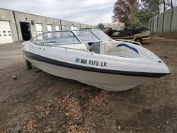 Salvage boats for sale at Ham Lake, MN auction: 2000 Four Winds Four Winns