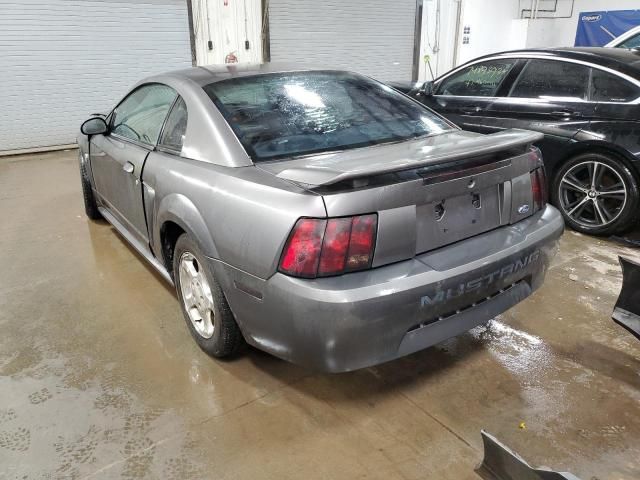 2004 Ford Mustang