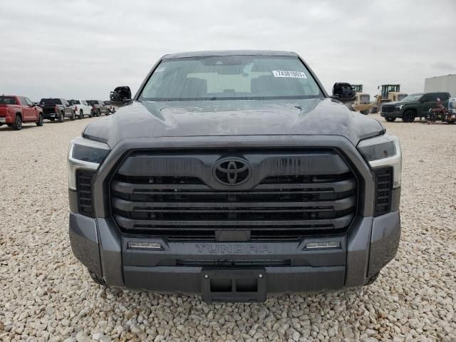 2023 Toyota Tundra Crewmax SR