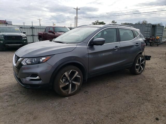 2022 Nissan Rogue Sport SL