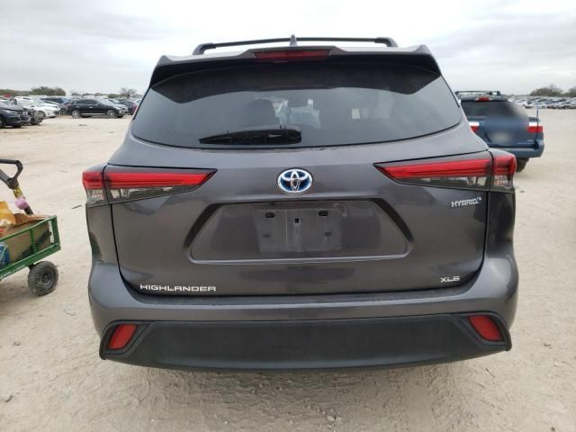 2021 Toyota Highlander Hybrid XLE