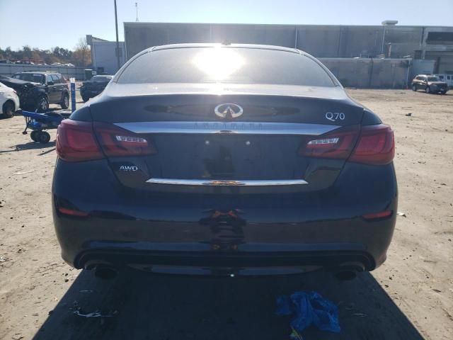 2016 Infiniti Q70 3.7