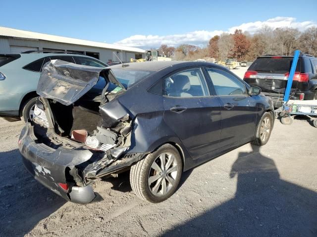 2012 Hyundai Accent GLS