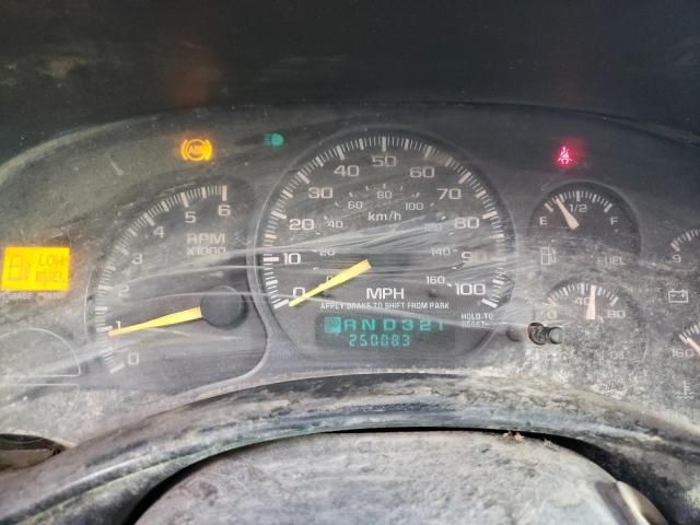 2000 GMC New Sierra C2500