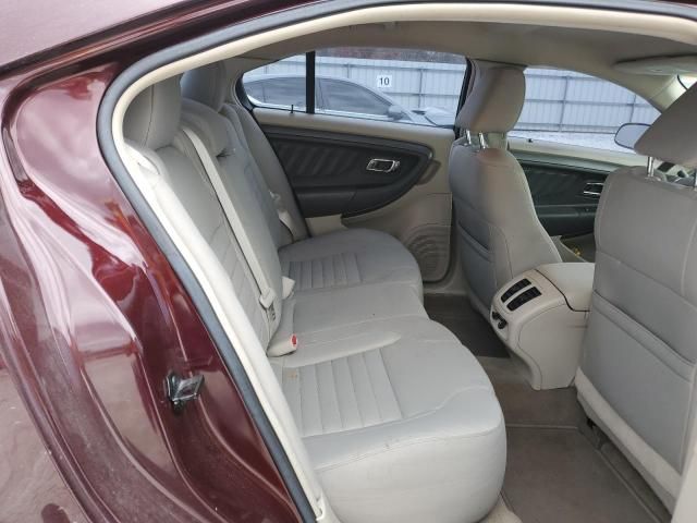 2011 Ford Taurus SE