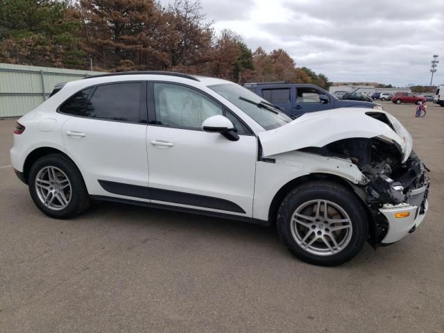 2017 Porsche Macan