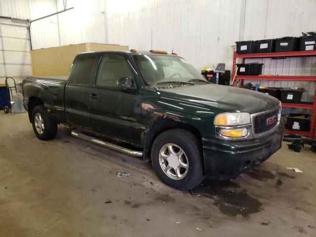 2002 GMC Sierra K1500 Denali