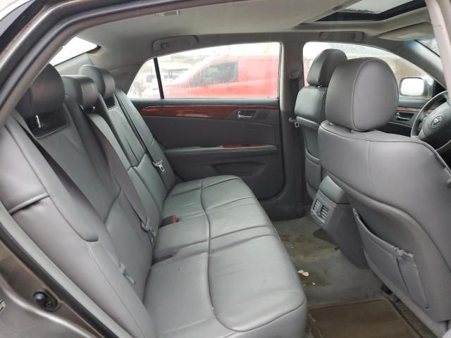 2005 Toyota Avalon XL