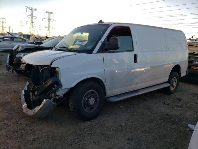 2020 Chevrolet Express G2500