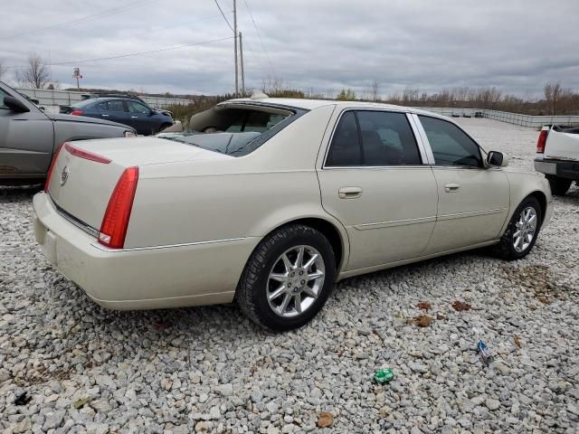 2010 Cadillac DTS Luxury Collection