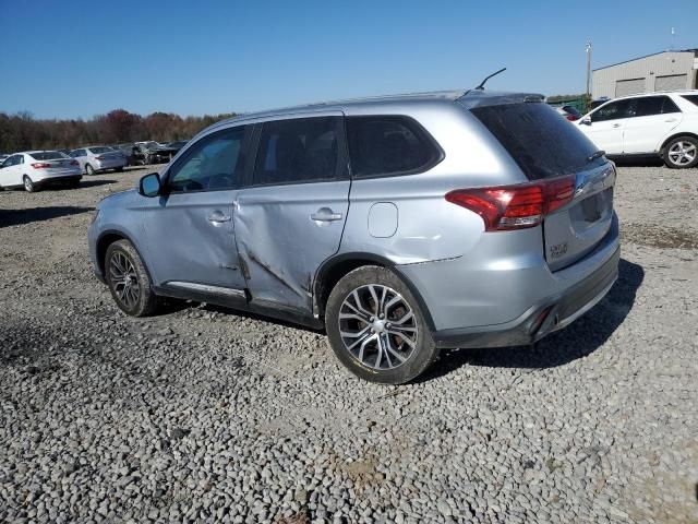 2016 Mitsubishi Outlander SE