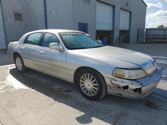 2004 Lincoln Town Car Ultimate