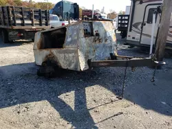 Salvage trucks for sale at Glassboro, NJ auction: 2016 Trail King Trailer