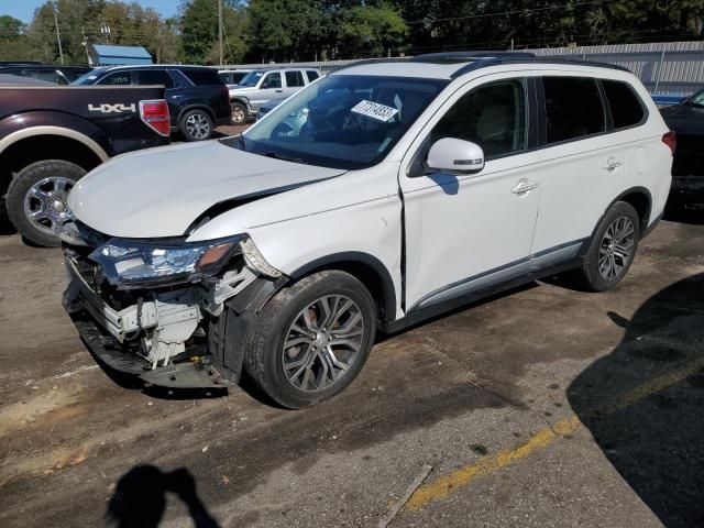 2016 Mitsubishi Outlander SE