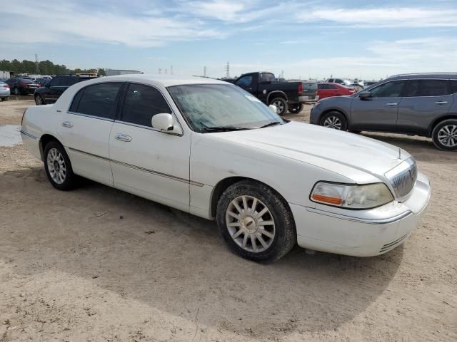 2006 Lincoln Town Car Signature