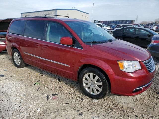 2016 Chrysler Town & Country Touring