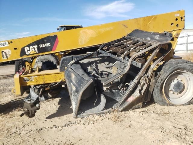 2015 Caterpillar TL642C