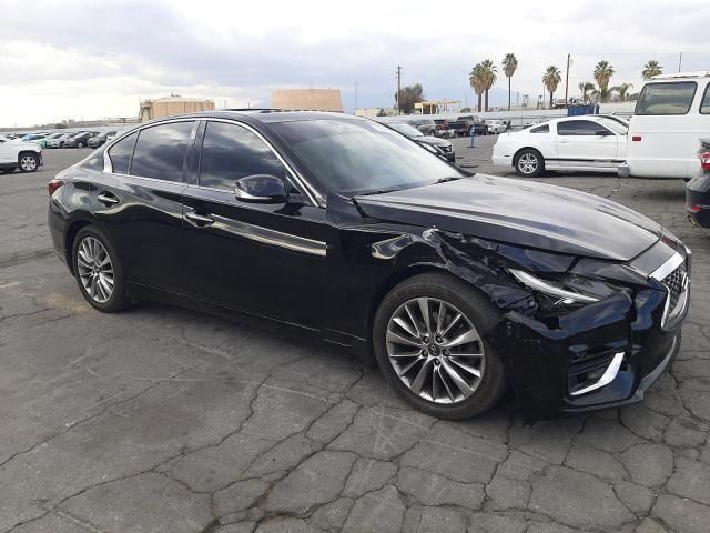 2018 Infiniti Q50 Luxe