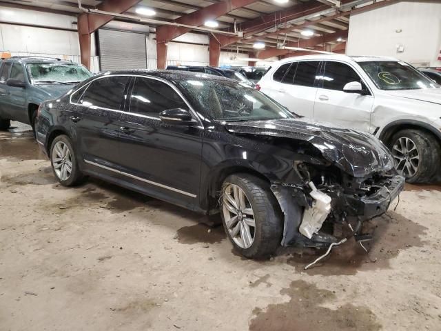 2016 Volkswagen Passat SEL Premium