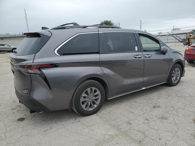 2023 Toyota Sienna XLE