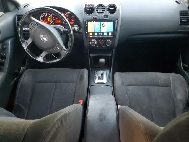 2010 Nissan Altima Base